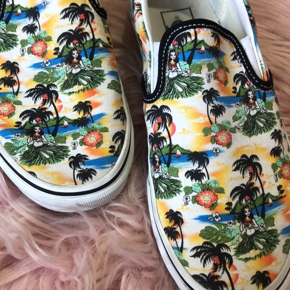 Vans Classic Slip-On Aloha Black True White - Picture 2 of 5